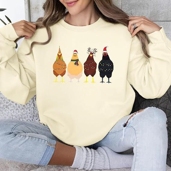 Women’s Christmas Chicken Graphic Crewneck Sweatshirt