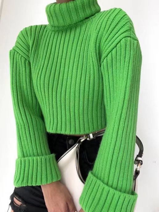 Women’s Ribbed Knit Turtleneck Sweater – Elegant Winter Top
